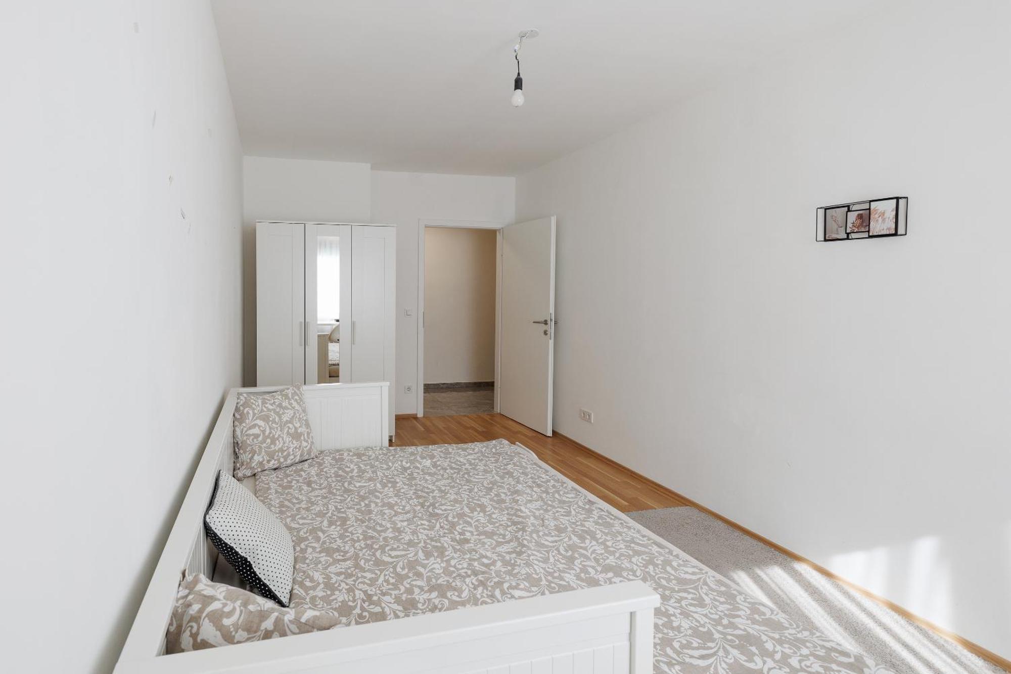 Cozy, Spacious And Charming 4 Bedrooms Apartament Vienna Exterior photo