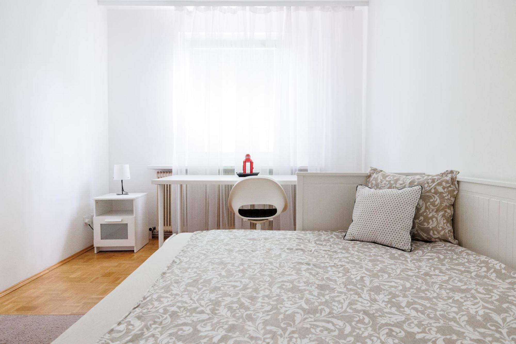 Cozy, Spacious And Charming 4 Bedrooms Apartament Vienna Exterior photo